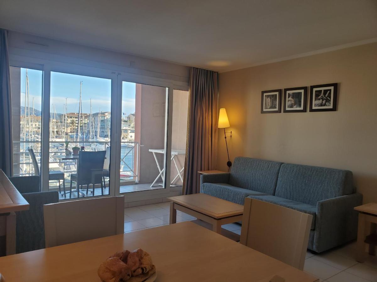 Fréjus Cap Hermes Studio 31M2 Vue Port Climatise Piscine, מראה חיצוני תמונה